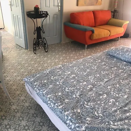 Klara Apartmanhaz Apartment Orfu