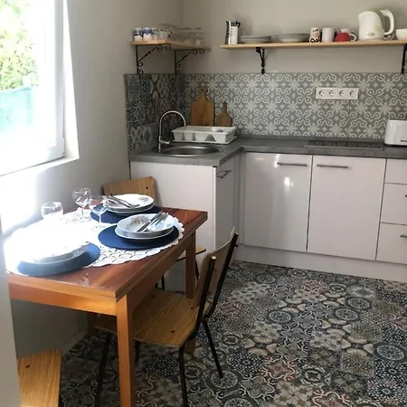 Klara Apartmanhaz شقة
