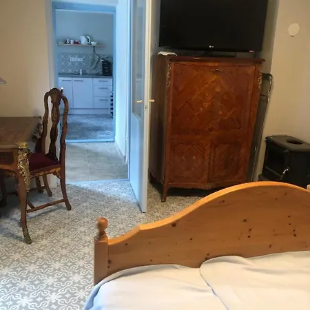 Klara Apartmanhaz Apartment Orfu